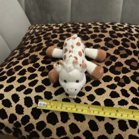Sophie LA Girafe binky holder - Picture 17 of 17